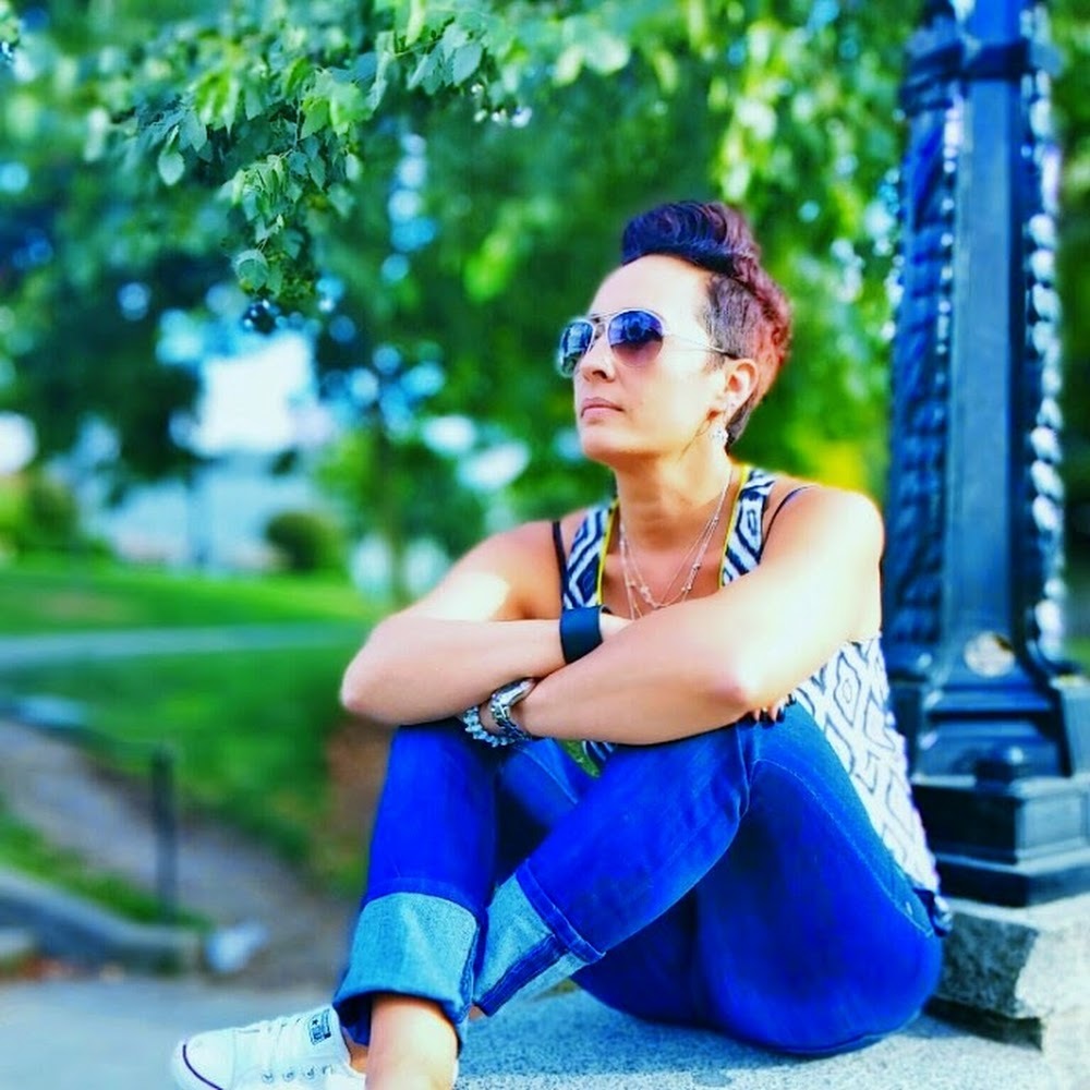 Meet your Posher, Abigail